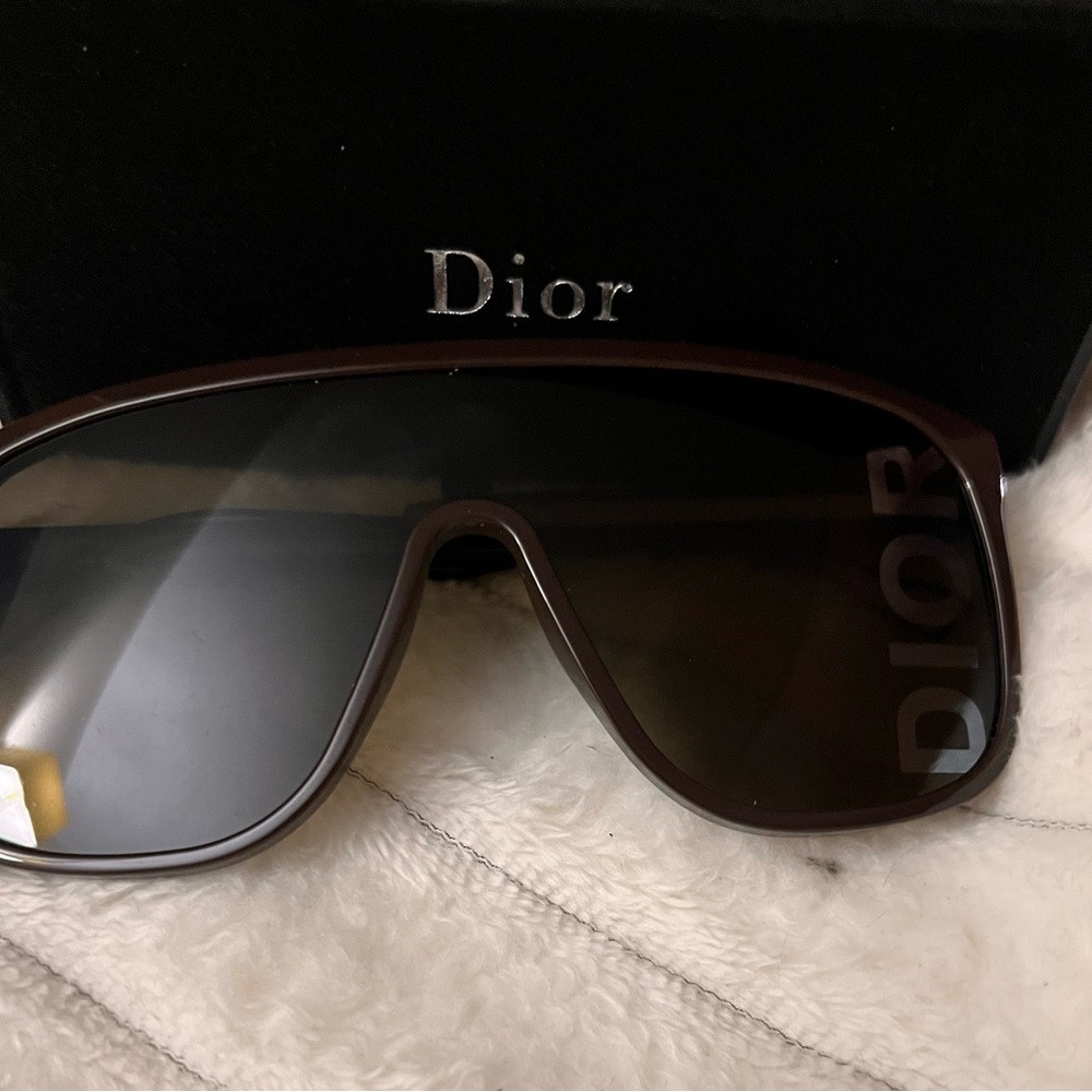 Dior Fast d frame sunglasses